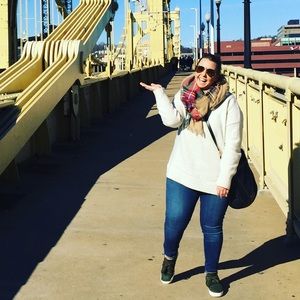 Meet your Posher, Haylee